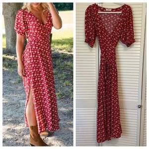 Natural Life Sophia Short Sleeve Wrap Midi Dress - Red Ditsy